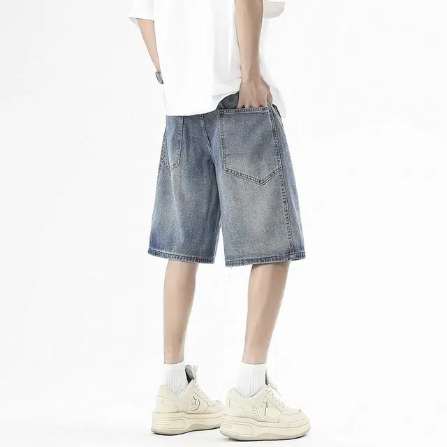Fakeyoung