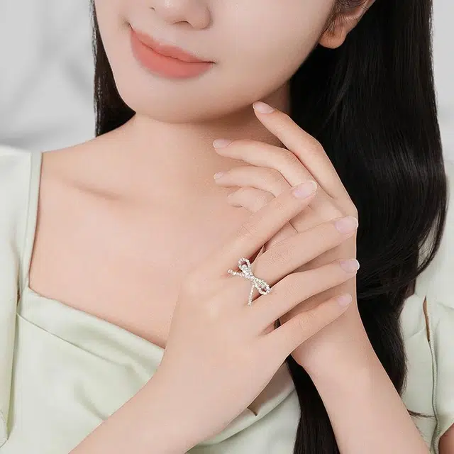 S925
