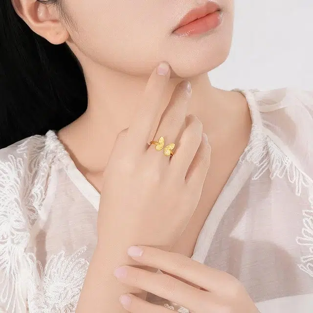 S925