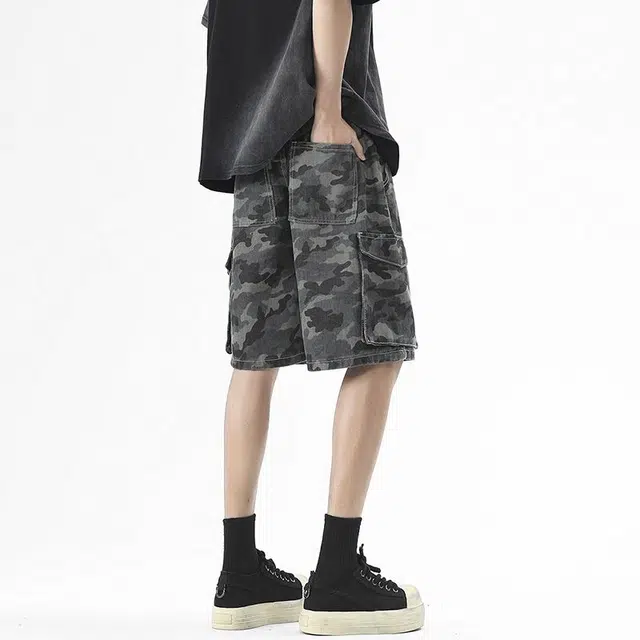 Fakeyoung