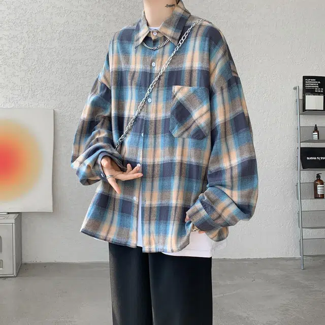 URBAN AUTHENTIC