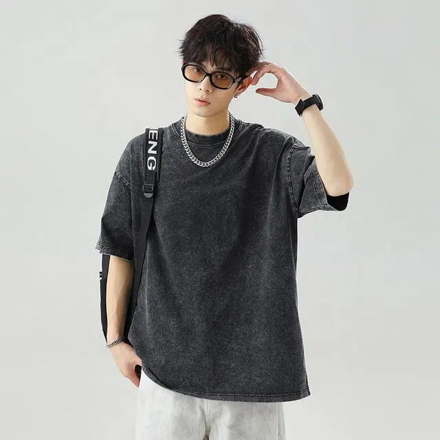 Fakeyoung T