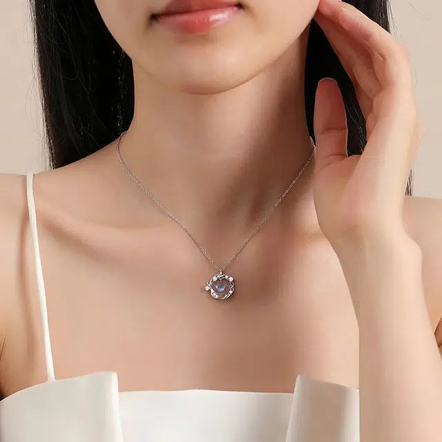 S925