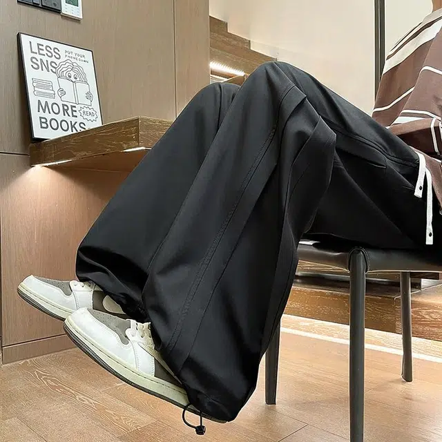 JIMIJONS ALL BLACK