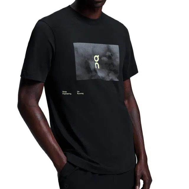 On Graphic-T T