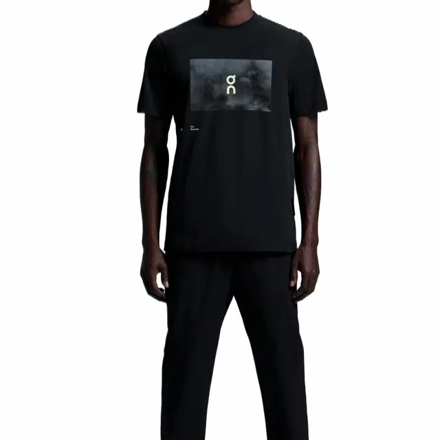 On Graphic-T T