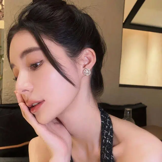 彤彤兔 小众设计感高级 合金 耳环 女款