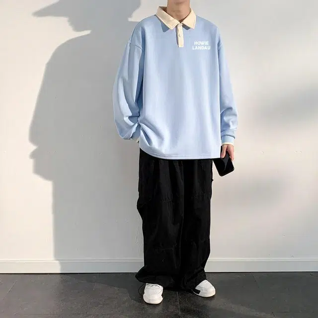 HOWIE LANDAU LogoPolo