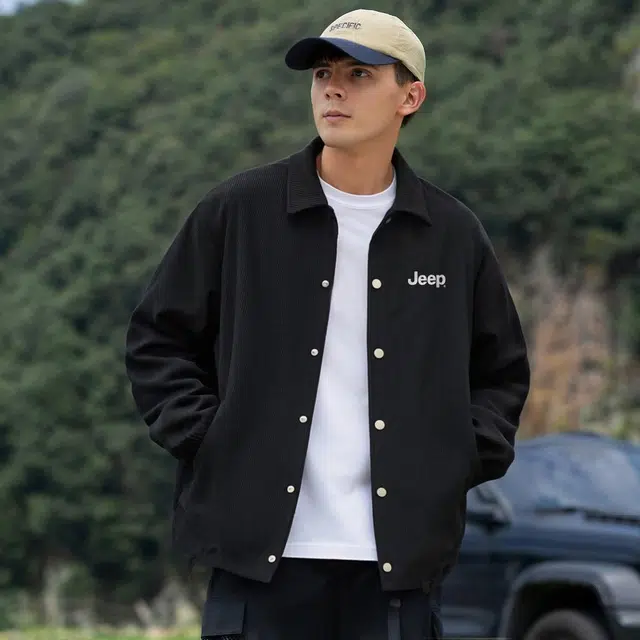 Jeep lifestyle logo