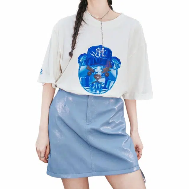 MLB T