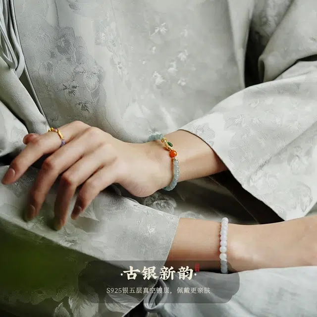 凤凰涅磐 福禄平安 吉祥如意 蓝水葫芦手饰  原创设计小众高级感 糯种 翡翠手串 女款