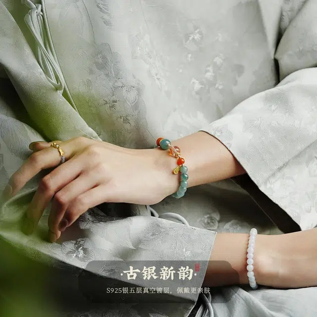 【洪福齐天】 凤凰涅磐 蛇年平安吉祥葫芦 蓝水翡翠串珠 玛瑙转运珠幸运上上签 小众高级感原创设计#好运 糯冰 手串 女款
