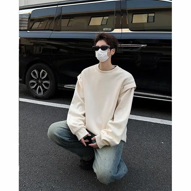 NEAR HERE T