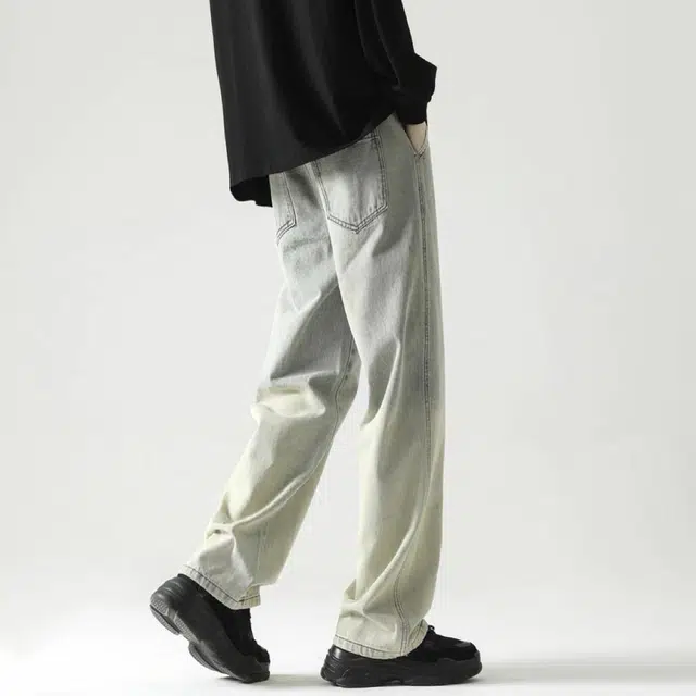 URBAN AUTHENTIC