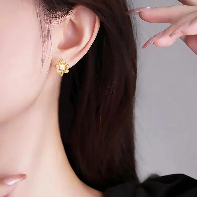 品彩 枫叶 馒头珠耳饰 精致甜美少女感 年轻气质时尚 淡水珍珠 耳钉 女款