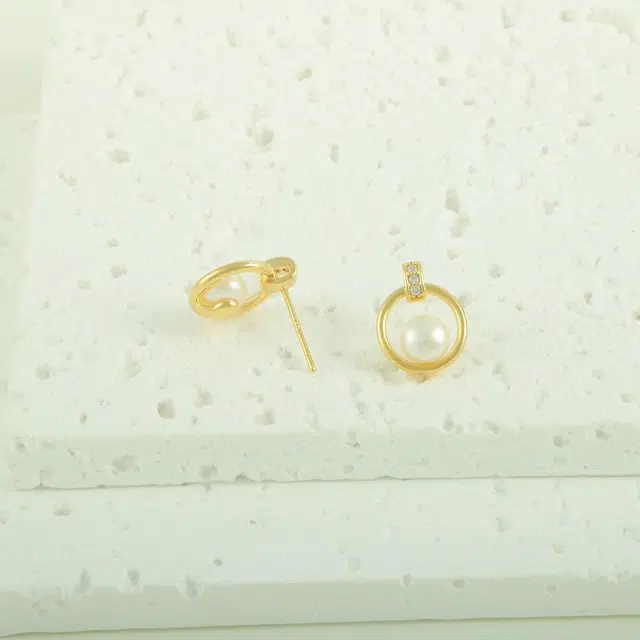 品彩 圆环馒头珠 轻奢气质优雅 百搭个性年轻 淡水珍珠 耳环 女款