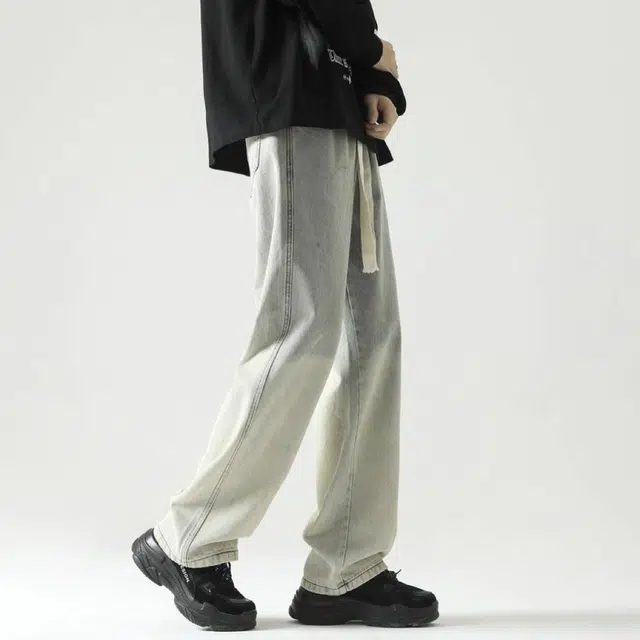 URBAN AUTHENTIC