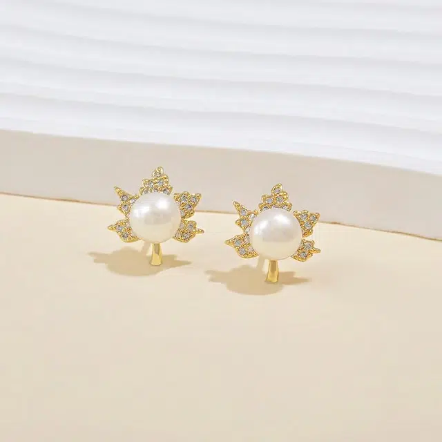 品彩 金色枫叶 小清新甜美可爱 淡水珍珠 耳钉 女款