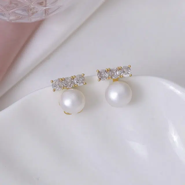 品彩 一字馒头珠耳饰 精致小巧 年轻气质高级感 淡水珍珠 耳钉 女款
