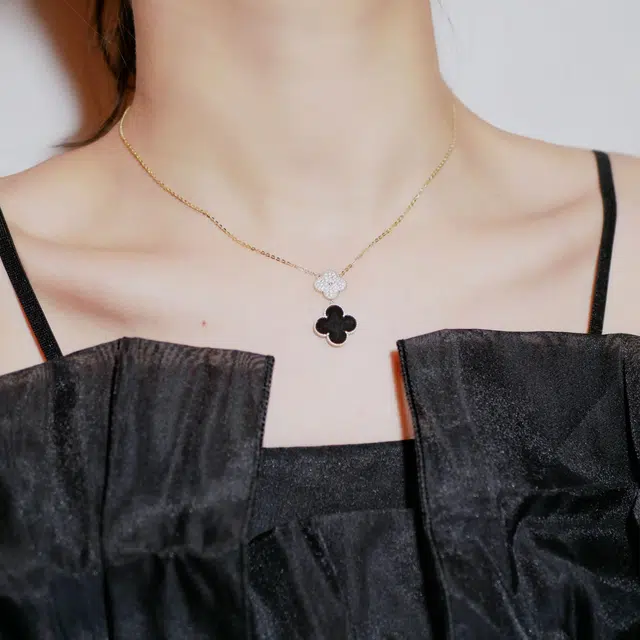 YDE 18K