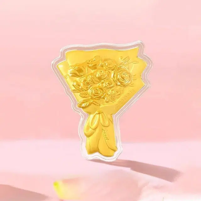 六桂福珠宝 黄金玫瑰花 真爱永不凋谢恋爱告白甜蜜示爱 玫瑰礼盒 投资金 足金 一口价 金片 男女同款情侣款