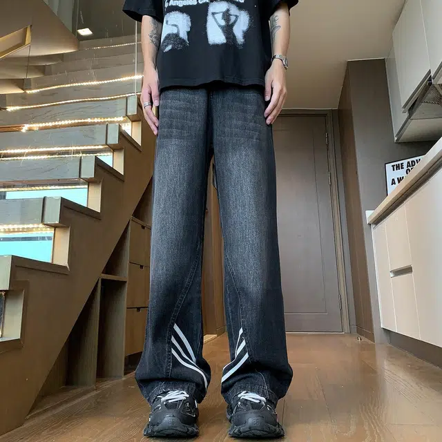 EVE Jeans