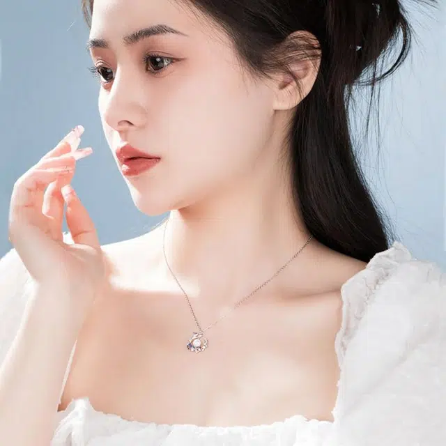 S925