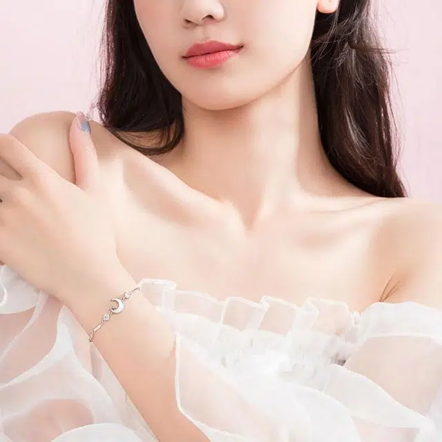 S925