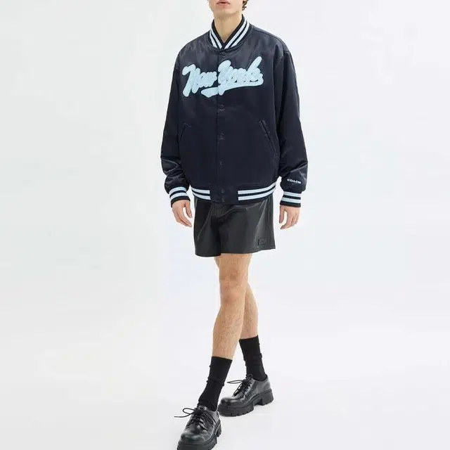 COACH