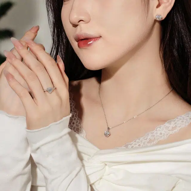 s925