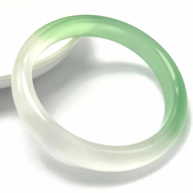 兰慕茵诺 新中式国潮国风 清冷感必备 渐变绿显白百搭 温婉气质 #好运 琉璃 手镯 女款