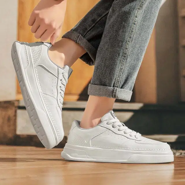 URBAN AUTHENTIC