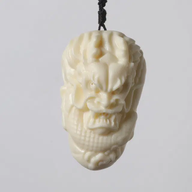 顺丰包邮 絮物 国潮新中式轻奢高级感文玩盘玩十二生肖龙招财纳福装饰品工艺品精工雕刻#好运再造 象牙果 手把件 男女同款情侣款