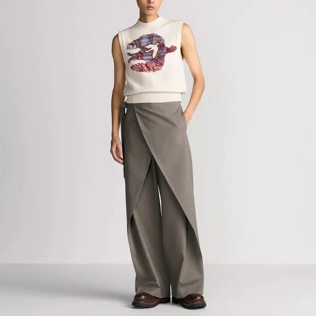 DIOR SS25 DIOR AND HYLTON NEL