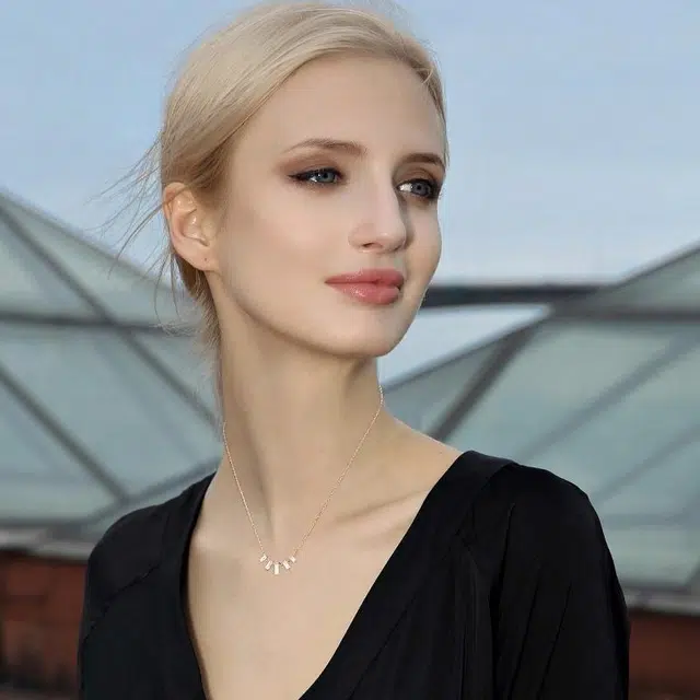 兰盈 原创设计星光水晶轻奢 合金 项链 女款