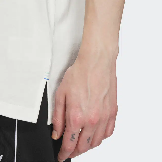 adidas originals Tee LogoT