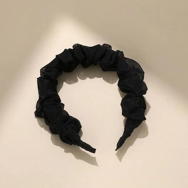 沂茹 赫本风简约日常通勤百搭气质黑色串珠褶皱宽边刘海束发高颅顶头箍文艺优雅气质减龄 布艺 发箍 女款