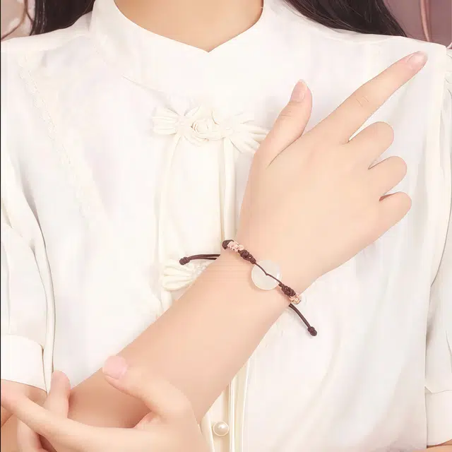 【温润如玉】 帝苏行 平安扣 新中式国潮 吉祥如意平安顺遂 简约小众设计 和田玉 手链 白玉 女款