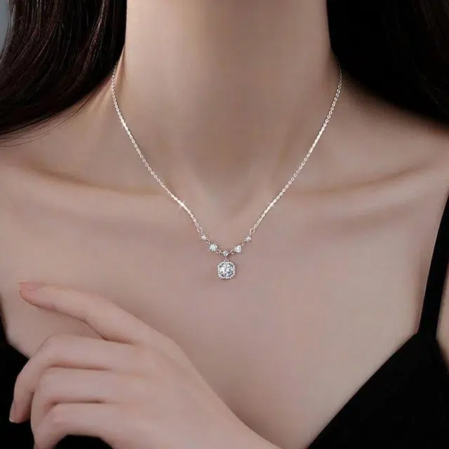 S925