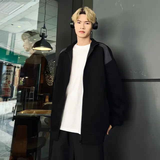 吾皇猫 高街美式复古无性别穿搭简约百搭拼接设计感高级感插肩袖立领运动休闲宽松基础款舒适透气时尚潮流双拉头开衫夹克外套 男女同款