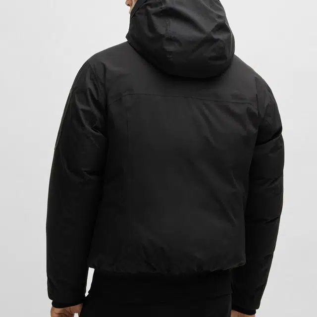 HUGO BOSS