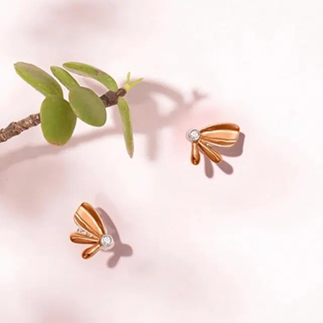 ins 18K