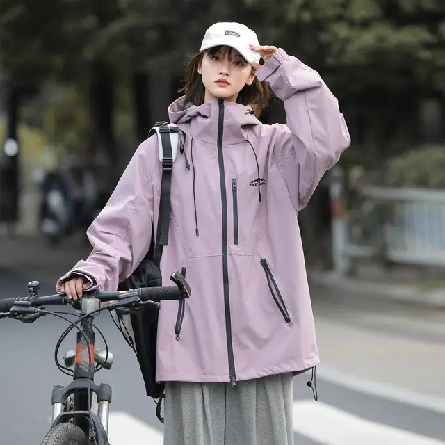 依文  简约字母宽松休闲连帽  防水防风透气保暖冲锋衣 男女同款