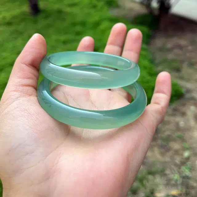 贝诗珠宝 满绿圆润优雅富贵细腻温婉气质旗袍汉服配饰 玉髓 手镯 女款
