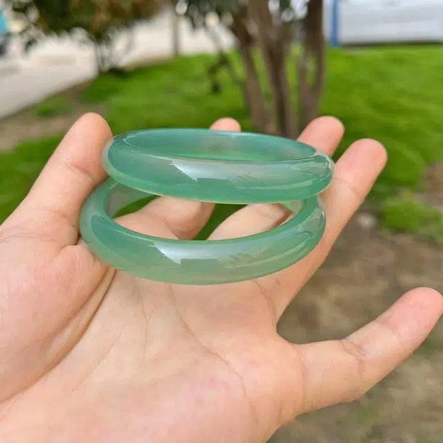 贝诗珠宝 满绿圆润优雅富贵细腻温婉气质旗袍汉服配饰 玉髓 手镯 女款