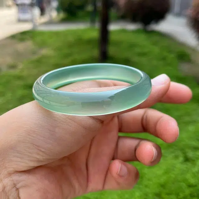 贝诗珠宝 满绿圆润优雅富贵细腻温婉气质旗袍汉服配饰 玉髓 手镯 女款