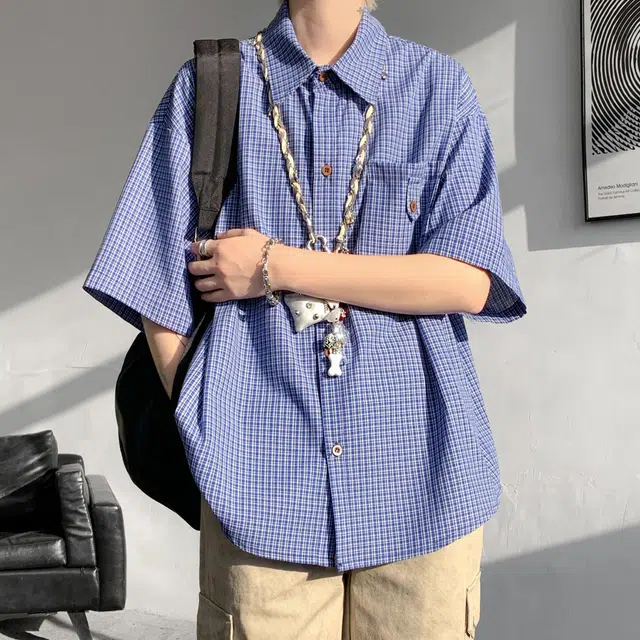URBAN AUTHENTIC