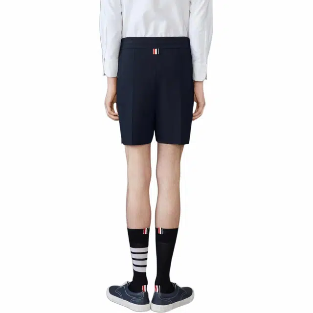 THOM BROWNE