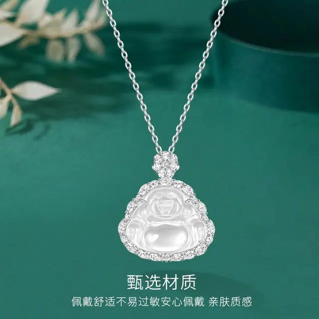 【高品质】 金师傅 水抹佛公锁骨链 笑脸弥勒佛本命年新中式国潮复古气质典雅百搭贵气冰透 小众轻奢设计高级感#好运 玉髓 项链 女款