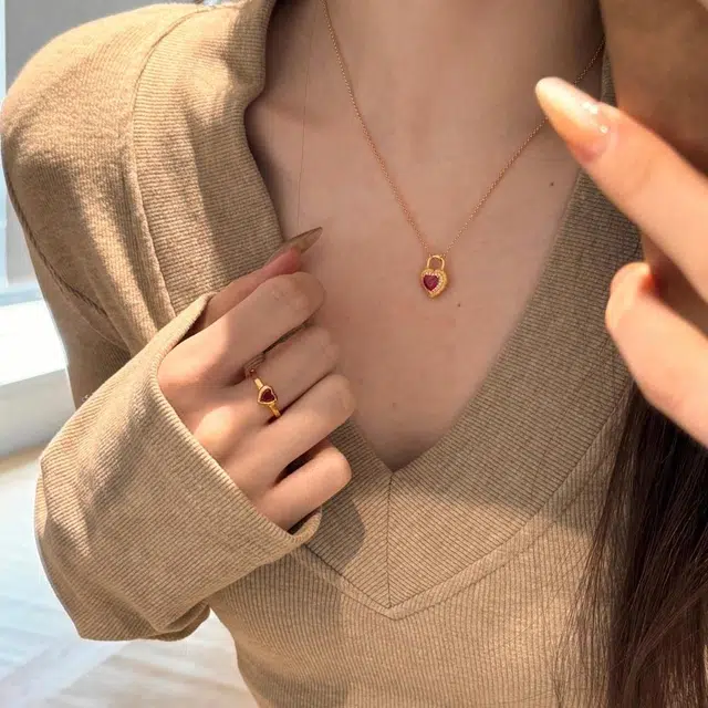 s925